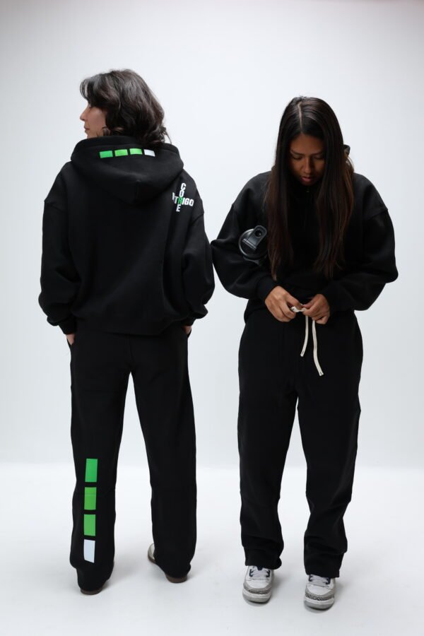 Z Black-001