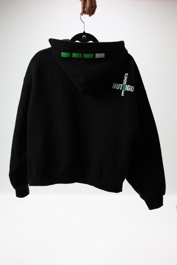 Z Black-001
